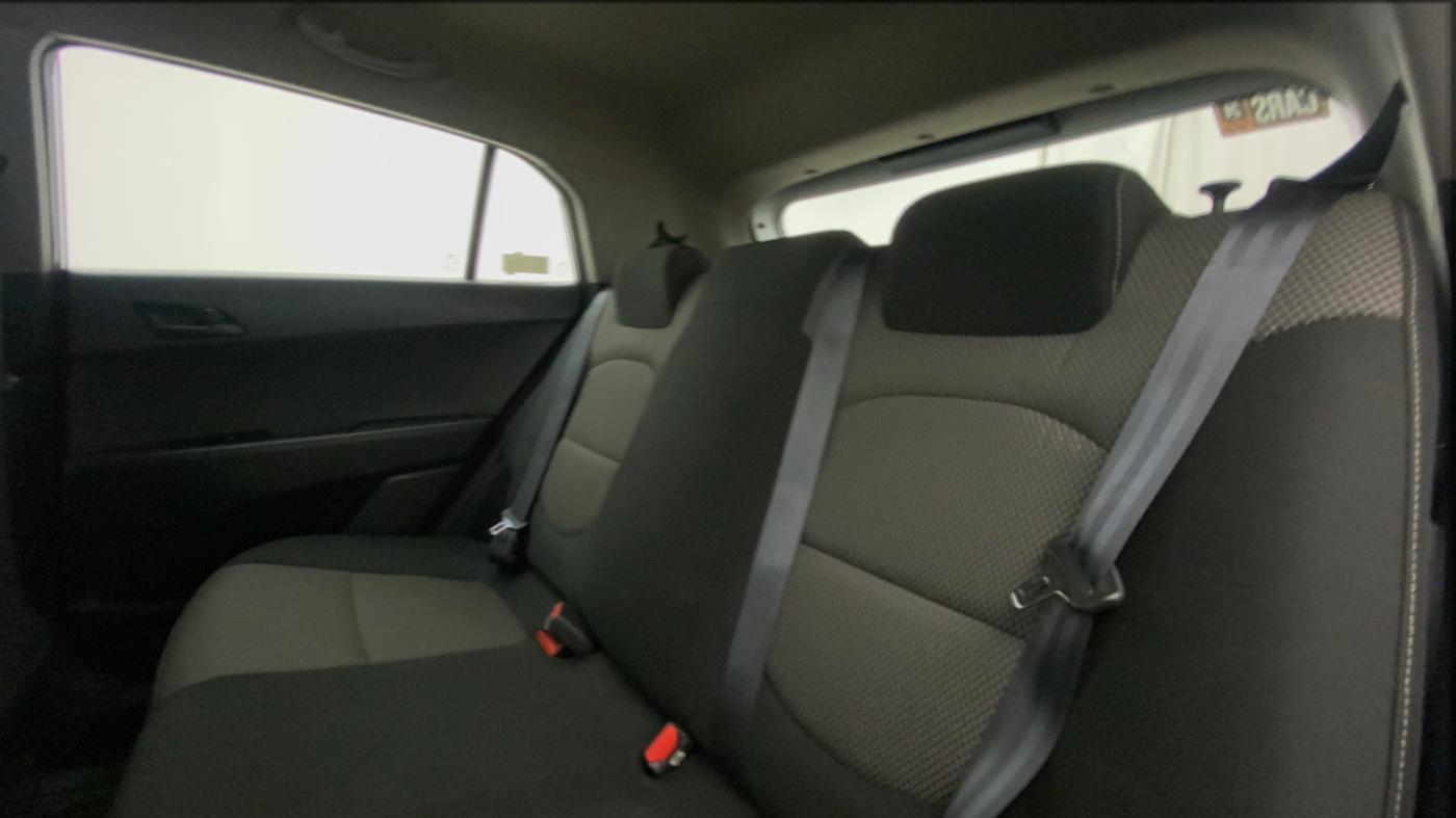 2016 Hyundai Creta E PLUS 1.6 PETROL, Petrol, Manual, 28,241 km, Right Side Rear Door Cabin