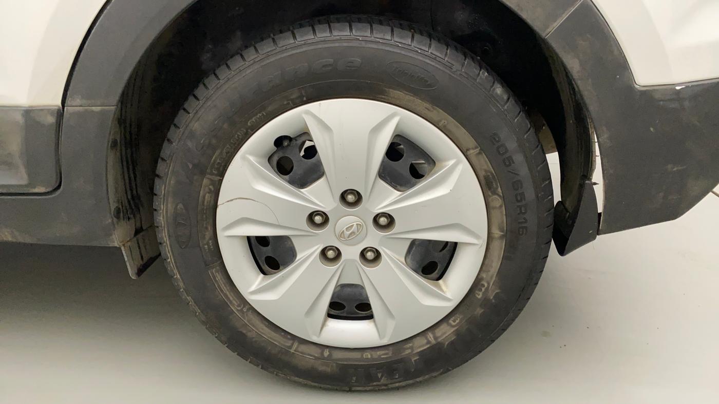 2016 Hyundai Creta E PLUS 1.6 PETROL, Petrol, Manual, 28,241 km, Left Rear Wheel