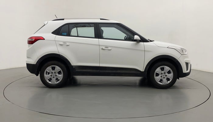 2016 Hyundai Creta E PLUS 1.6 PETROL, Petrol, Manual, 28,241 km, Right Side