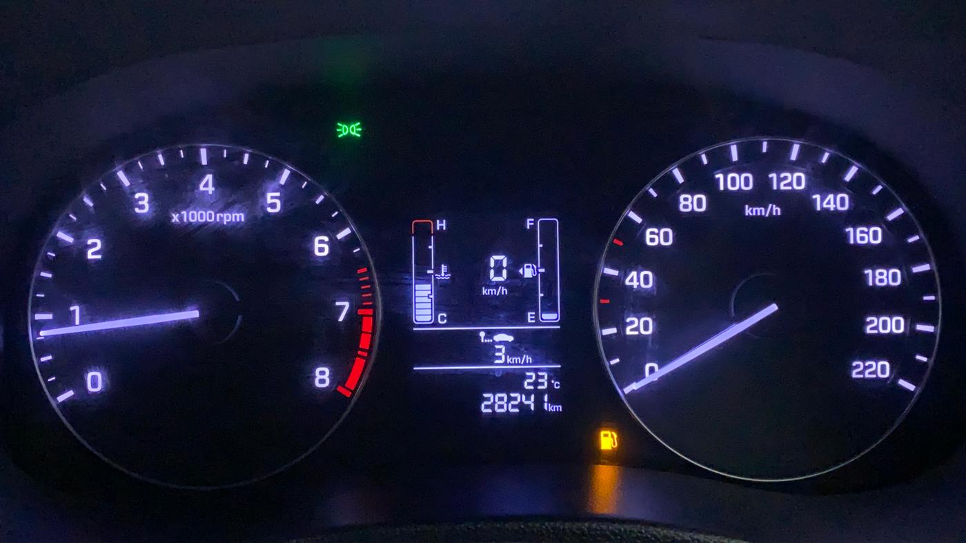2016 Hyundai Creta E PLUS 1.6 PETROL, Petrol, Manual, 28,241 km, Odometer Image