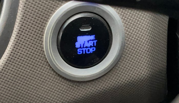 2017 Hyundai Creta SX PLUS 1.6 PETROL, Petrol, Manual, 70,805 km, Keyless Start/ Stop Button