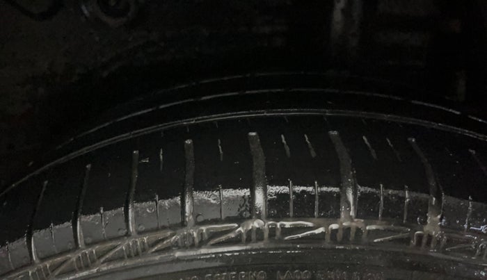 2014 Maruti Celerio VXI, Petrol, Manual, 92,747 km, Left Rear Tyre Tread