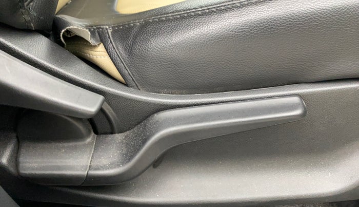 2021 Honda Amaze 1.2L I-VTEC VX CVT, Petrol, Automatic, 25,807 km, Driver Side Adjustment Panel