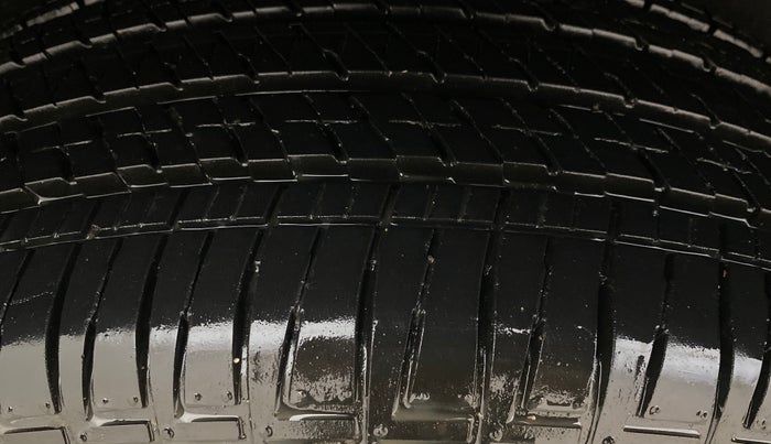 2023 Mahindra SCORPIO-N Z8 PETROL AT 7 STR, Petrol, Automatic, 7,472 km, Right Rear Tyre Tread