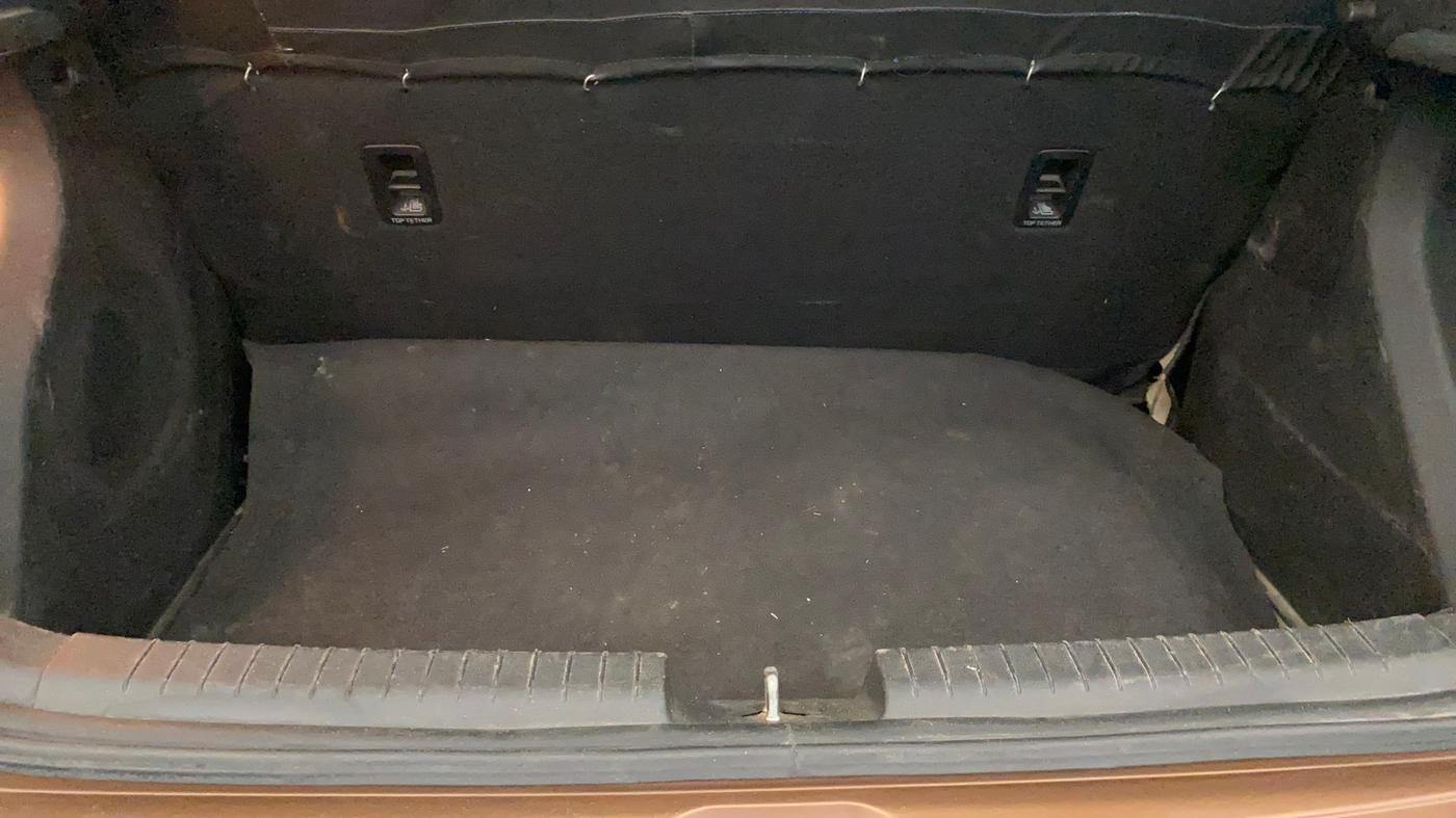 2018 Hyundai i20 Active 1.2 SX, Petrol, Manual, 81,975 km, Boot Inside
