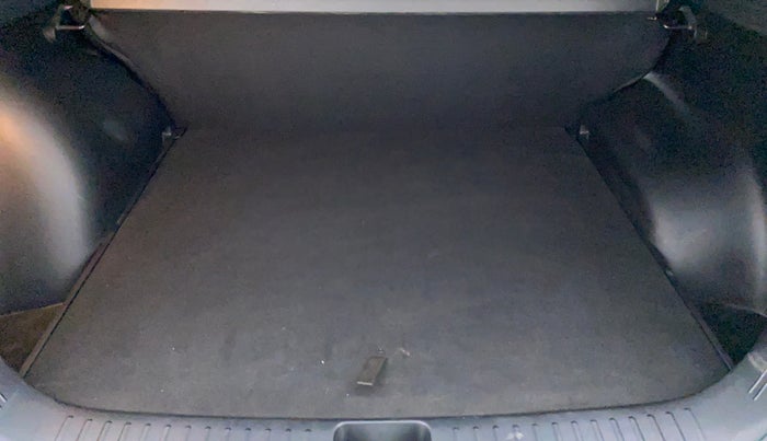 2020 Hyundai Creta S PETROL MT, Petrol, Manual, 11,694 km, Boot Inside