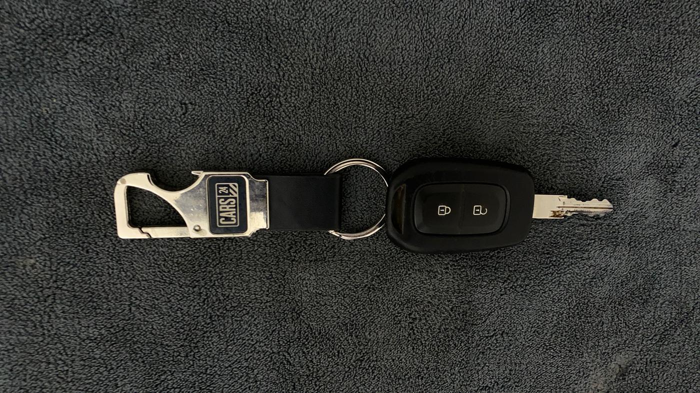 2018 Renault Duster RXS CVT, Petrol, Automatic, 52,432 km, Key Close Up