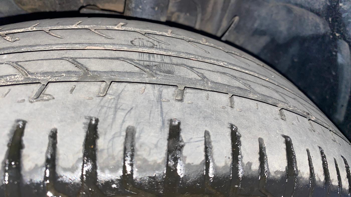 2020 Tata Tiago XE PETROL, Petrol, Manual, 31,323 km, Right Front Tyre Tread