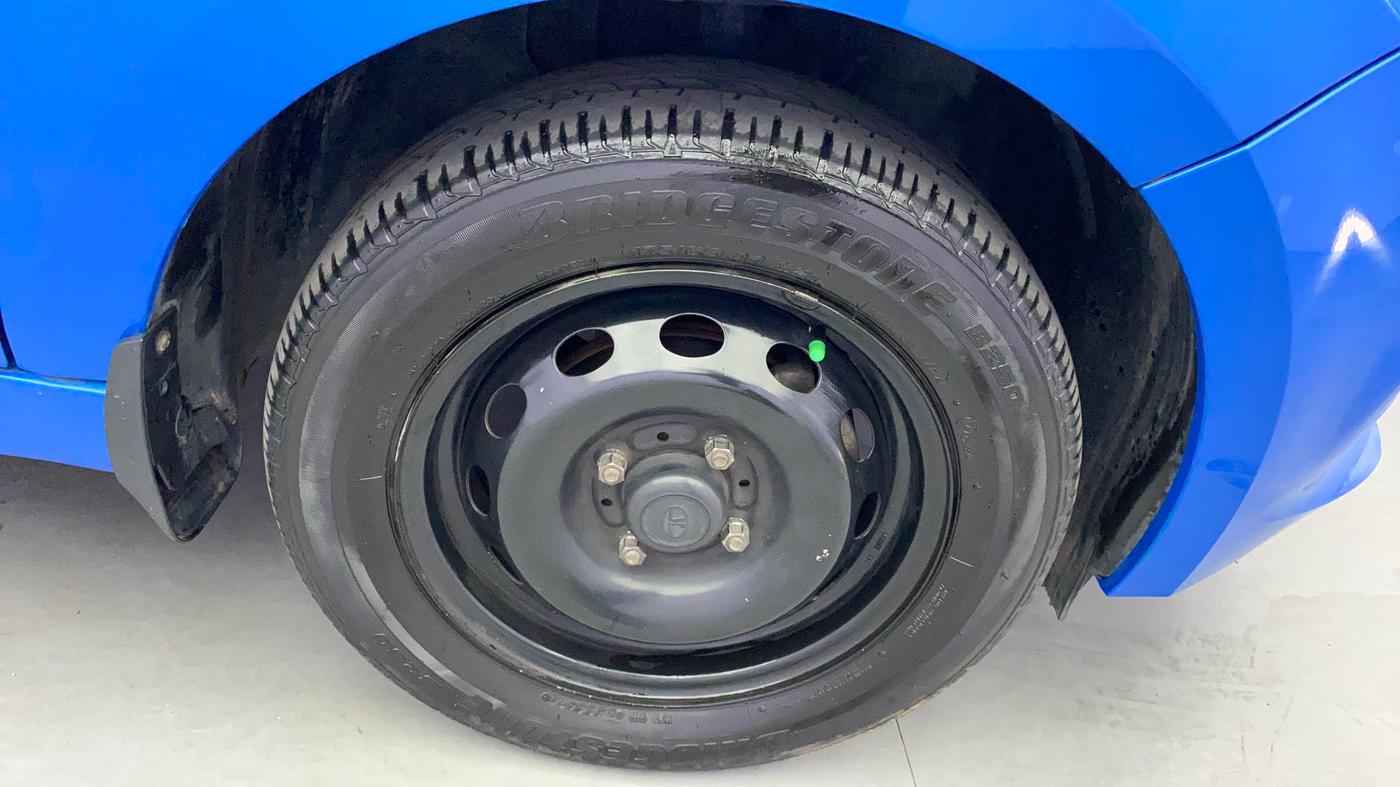 2020 Tata Tiago XE PETROL, Petrol, Manual, 31,323 km, Right Front Wheel