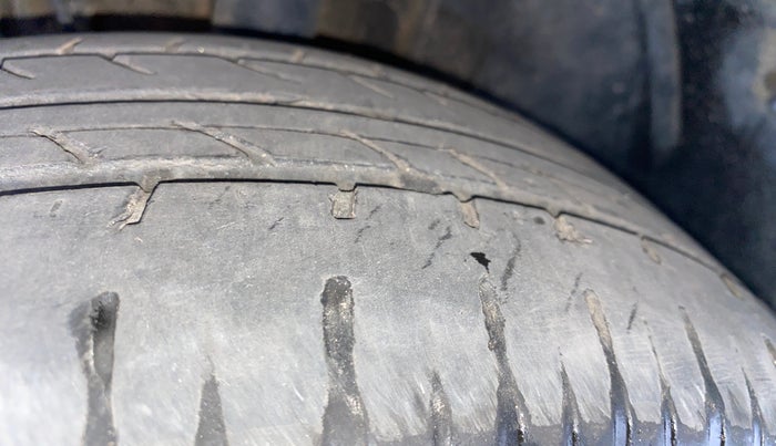 2020 Tata Tiago XE PETROL, Petrol, Manual, 31,323 km, Left Front Tyre Tread