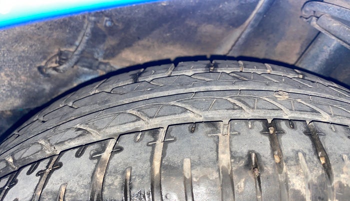 2020 Tata Tiago XE PETROL, Petrol, Manual, 31,323 km, Left Rear Tyre Tread