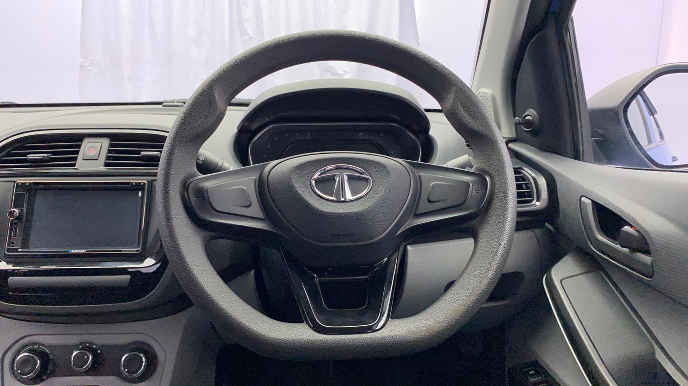 2020 Tata Tiago XE PETROL, Petrol, Manual, 31,323 km, Steering Wheel Close Up
