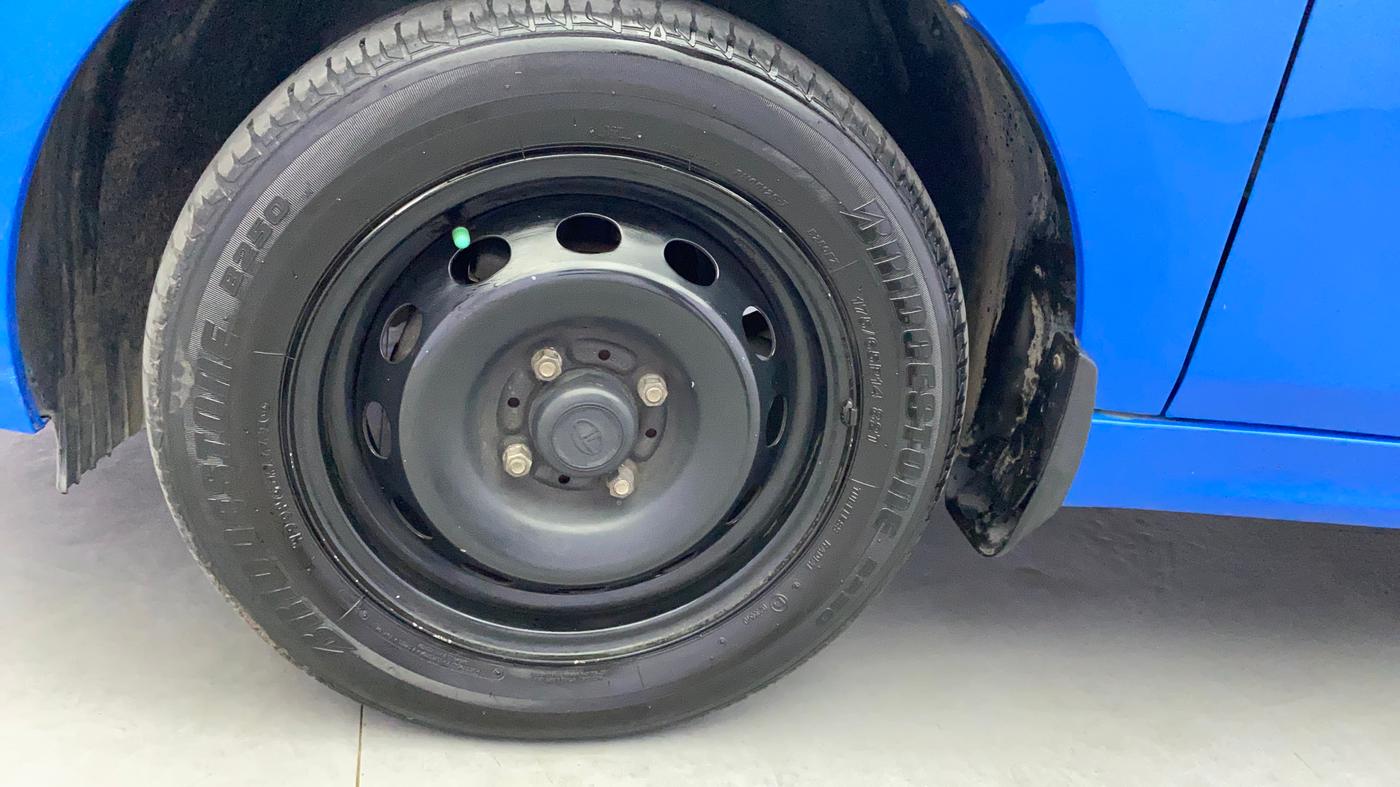 2020 Tata Tiago XE PETROL, Petrol, Manual, 31,323 km, Left Front Wheel