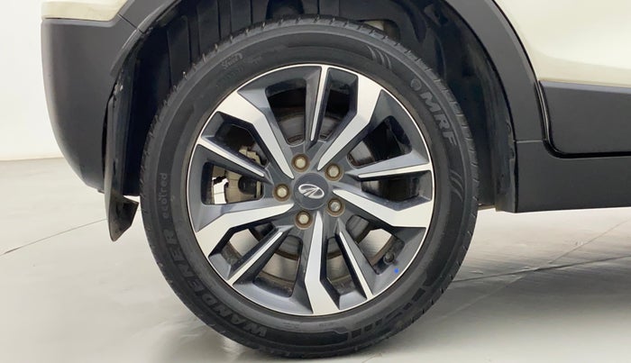 2019 Mahindra XUV300 W8 (O) 1.5 DIESEL, Diesel, Manual, 64,772 km, Right Rear Wheel