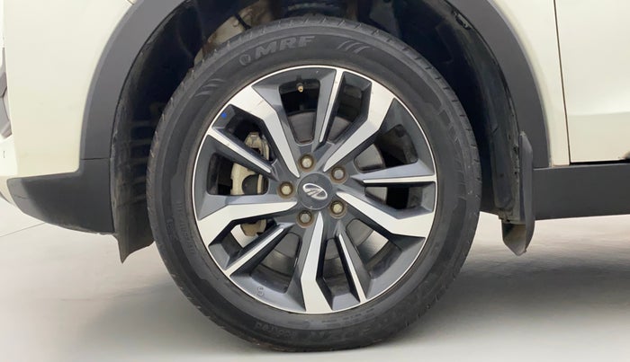 2019 Mahindra XUV300 W8 (O) 1.5 DIESEL, Diesel, Manual, 64,772 km, Left Front Wheel