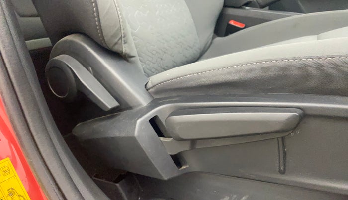 2021 Tata ALTROZ XZ PETROL, Petrol, Manual, 44,200 km, Driver Side Adjustment Panel