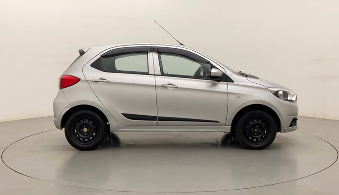 2017 Tata Tiago XT PETROL, Petrol, Manual, 72,040 km, Right Side View