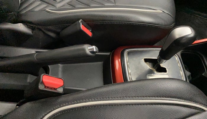 2018 Maruti IGNIS ALPHA 1.2 AMT DUAL TONE, Petrol, Automatic, 77,285 km, Gear Lever