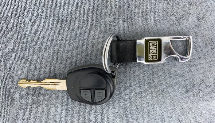 2018 Maruti Wagon R 1.0 VXI AMT, Petrol, Automatic, 16,686 km, Key Close Up