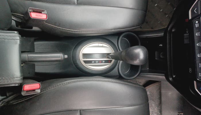 2018 Honda BR-V 1.5L I-VTEC V CVT, Petrol, Automatic, 64,672 km, Gear Lever