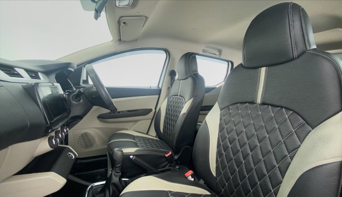2020 Renault TRIBER RXZ AT, Petrol, Automatic, 13,293 km, Right Side Front Door Cabin