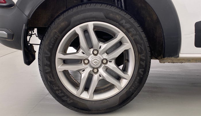 2020 Renault TRIBER RXZ AT, Petrol, Automatic, 13,293 km, Right Rear Wheel