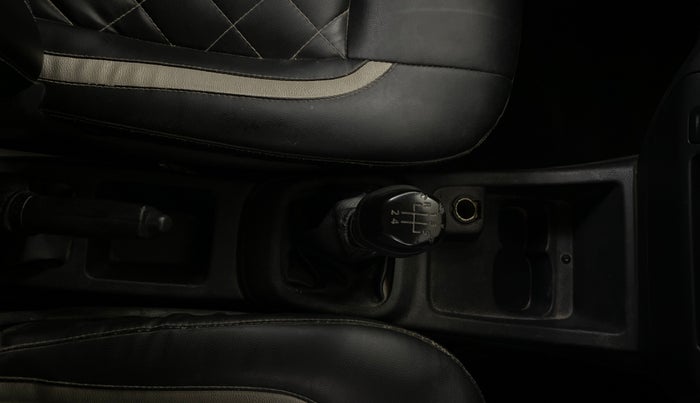 2016 Renault Kwid RXL, Petrol, Manual, 66,721 km, Gear Lever