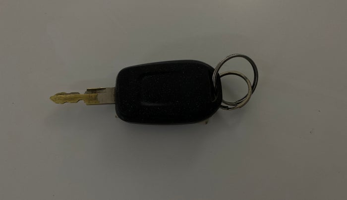 2016 Renault Kwid RXL, Petrol, Manual, 66,721 km, Key Close Up