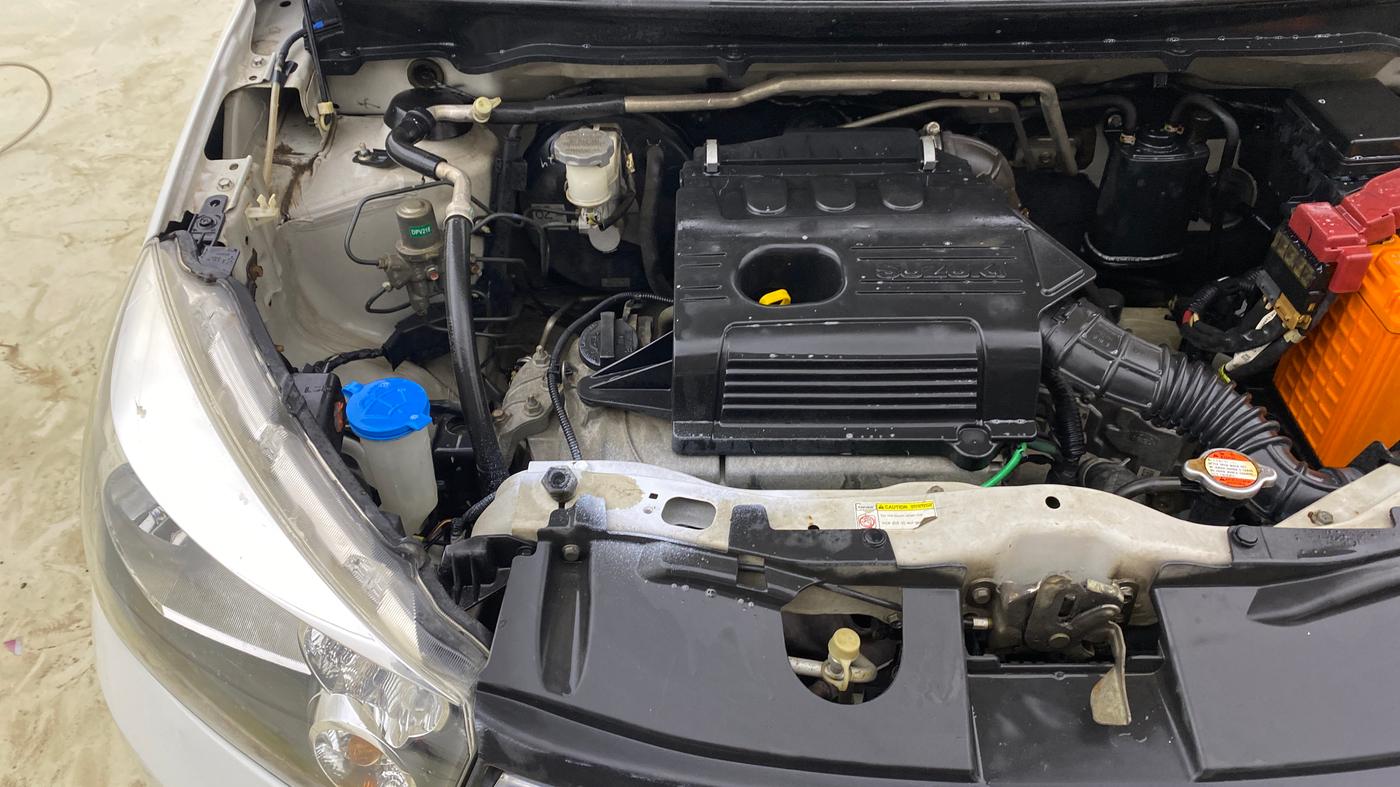 2015 Maruti Celerio VXI AMT, Petrol, Automatic, 92,589 km, Engine View - Right