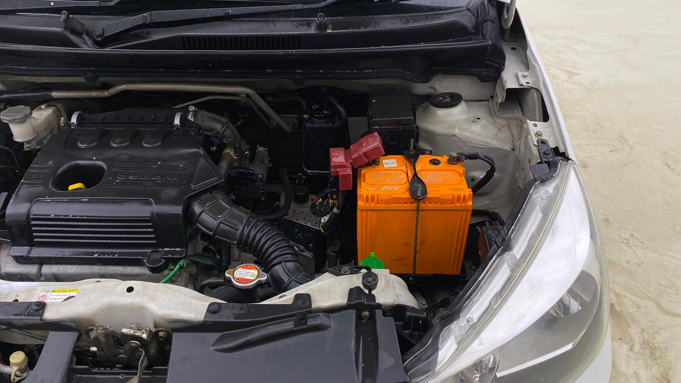2015 Maruti Celerio VXI AMT, Petrol, Automatic, 92,589 km, Engine View - Left