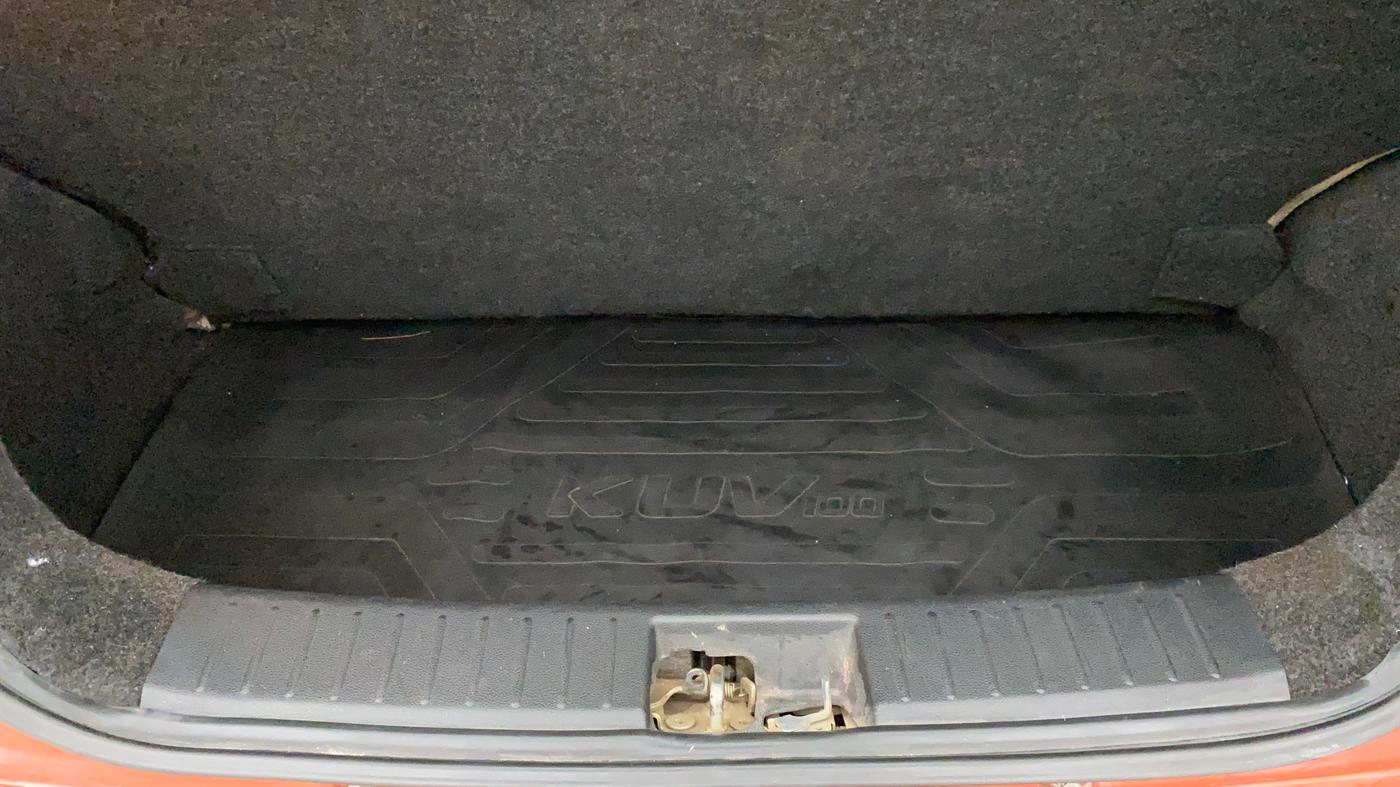 2016 Mahindra Kuv100 K8 6 STR, Petrol, Manual, 33,612 km, Boot Inside