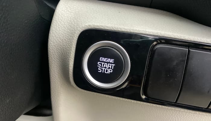 2021 KIA SONET HTX 1.5, Diesel, Manual, 26,770 km, Keyless Start/ Stop Button