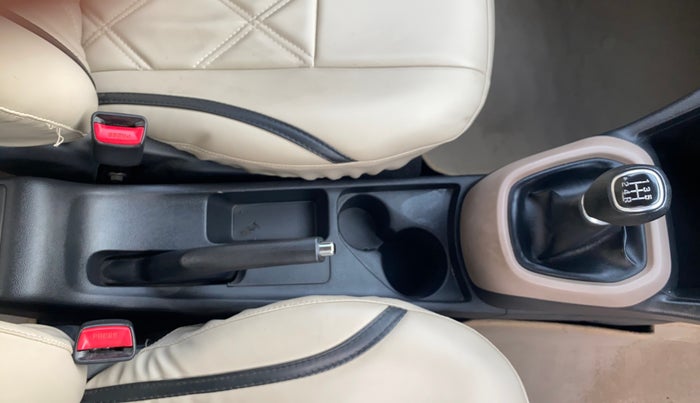 2015 Hyundai Grand i10 SPORTZ 1.2 KAPPA VTVT, Petrol, Manual, 75,839 km, Gear Lever