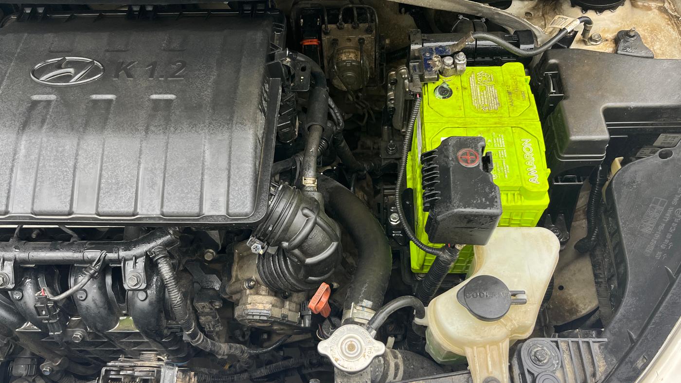 2019 Hyundai Grand i10 SPORTZ AT 1.2 KAPPA VTVT, Petrol, Automatic, 63,032 km, Engine View - Left