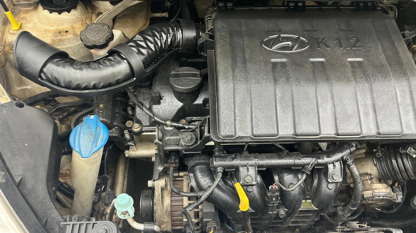 2019 Hyundai Grand i10 SPORTZ AT 1.2 KAPPA VTVT, Petrol, Automatic, 63,032 km, Engine View - Right