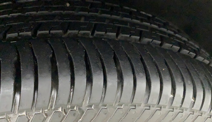 2017 Ford Ecosport TITANIUM + 1.5L PETROL AT, Petrol, Automatic, 91,641 km, Right Rear Tyre Tread