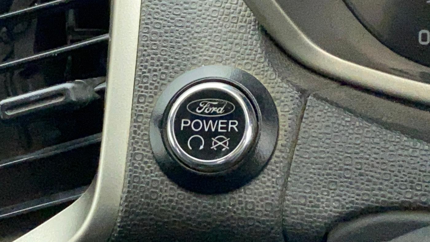 2017 Ford Ecosport TITANIUM + 1.5L PETROL AT, Petrol, Automatic, 91,641 km, Keyless Start/ Stop Button