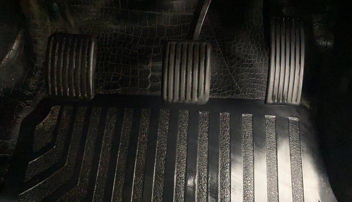 2018 Hyundai Grand i10 SPORTZ 1.2 KAPPA VTVT, Petrol, Manual, 32,564 km, Pedals