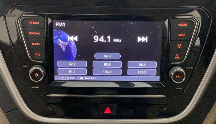 2018 Mahindra TUV300 T10, Diesel, Manual, 38,677 km, Infotainment System