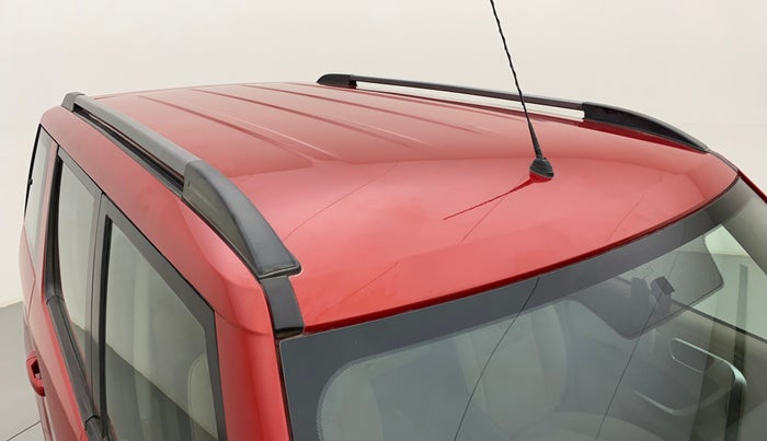 2018 Mahindra TUV300 T10, Diesel, Manual, 38,677 km, Roof