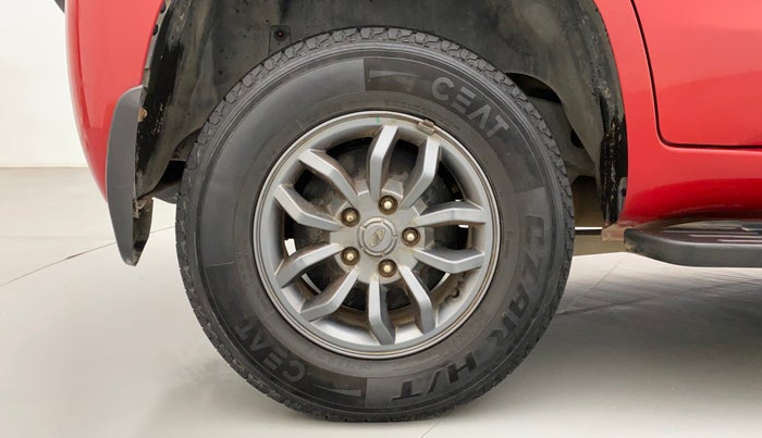 2018 Mahindra TUV300 T10, Diesel, Manual, 38,677 km, Right Rear Wheel