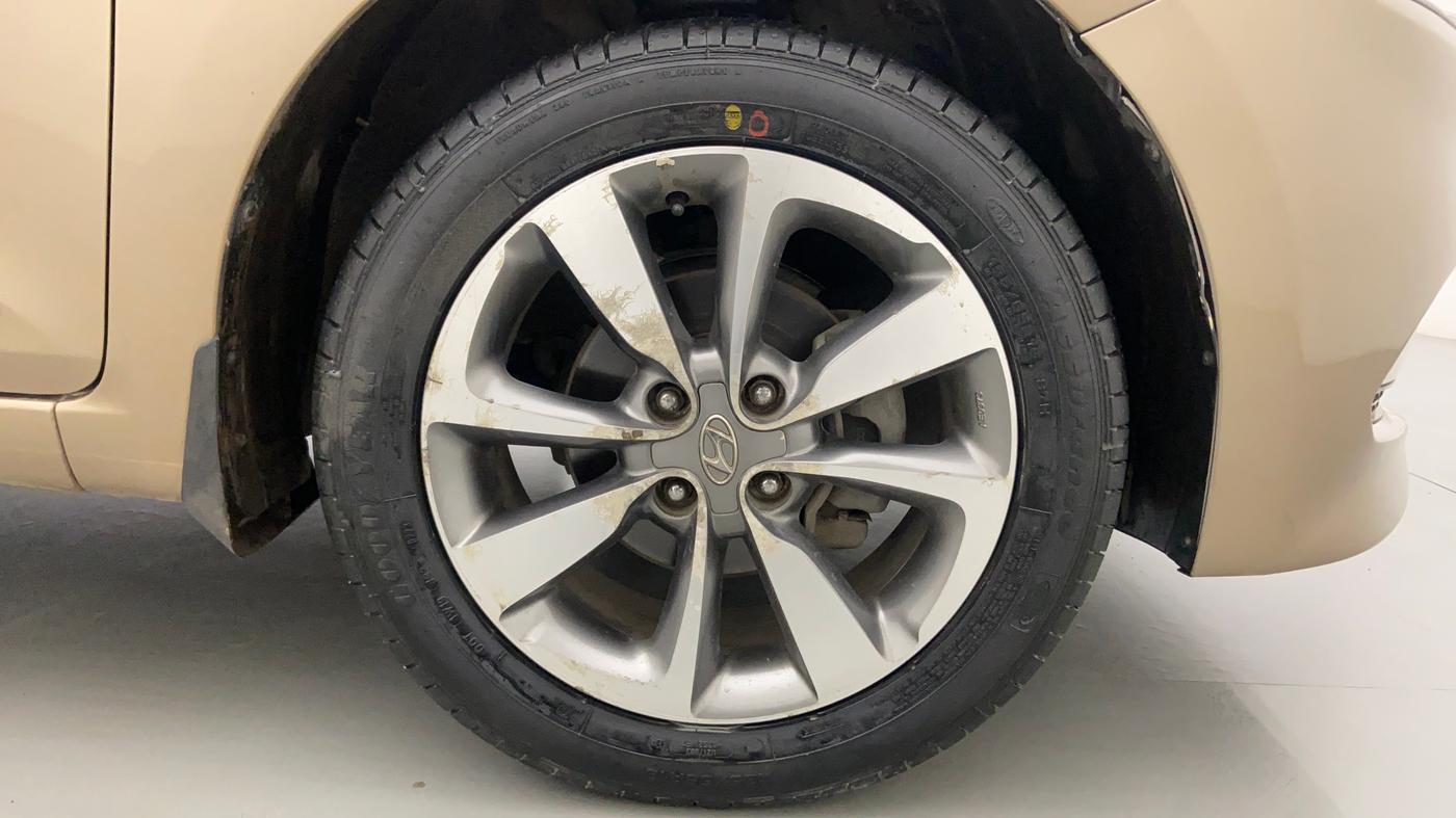 2015 Hyundai Elite i20 ASTA 1.2, Petrol, Manual, 29,982 km, Right Front Wheel