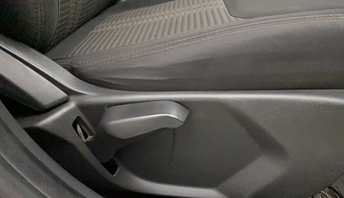 2020 Ford FREESTYLE TITANIUM PLUS 1.5 DIESEL, Diesel, Manual, 39,998 km, Driver Side Adjustment Panel