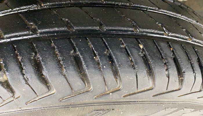 2023 Maruti Alto K10 VXI, Petrol, Manual, 28,199 km, Right Rear Tyre Tread