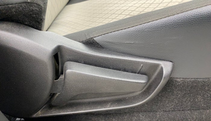 2023 Maruti Alto K10 VXI, Petrol, Manual, 28,199 km, Driver Side Adjustment Panel