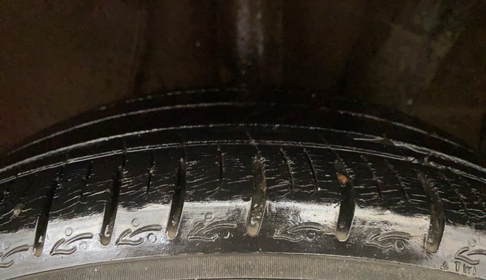 2020 Hyundai GRAND I10 NIOS ASTA AMT 1.2 KAPPA VTVT, Petrol, Automatic, 21,294 km, Left Rear Tyre Tread