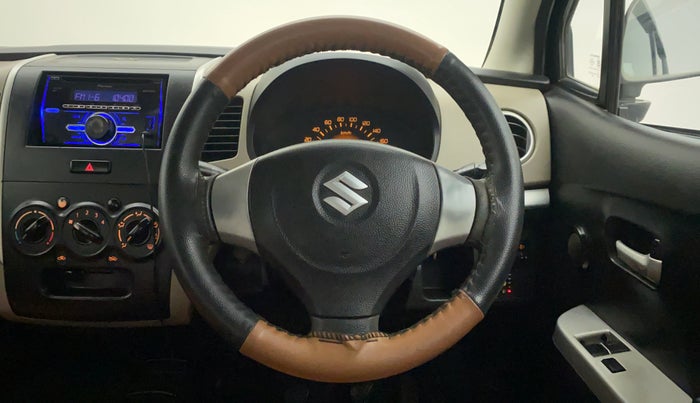 2015 Maruti Wagon R 1.0 LXI CNG, CNG, Manual, 57,643 km, Steering Wheel Close Up