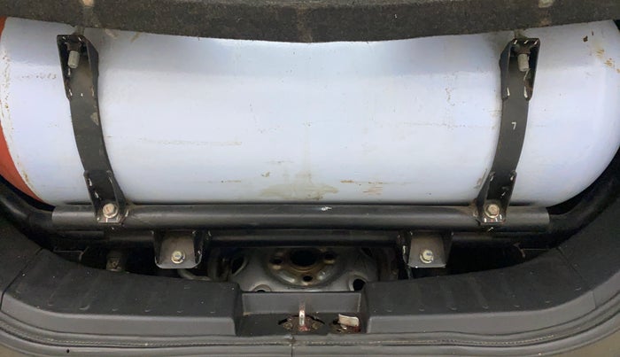 2015 Maruti Wagon R 1.0 LXI CNG, CNG, Manual, 57,643 km, Boot Inside