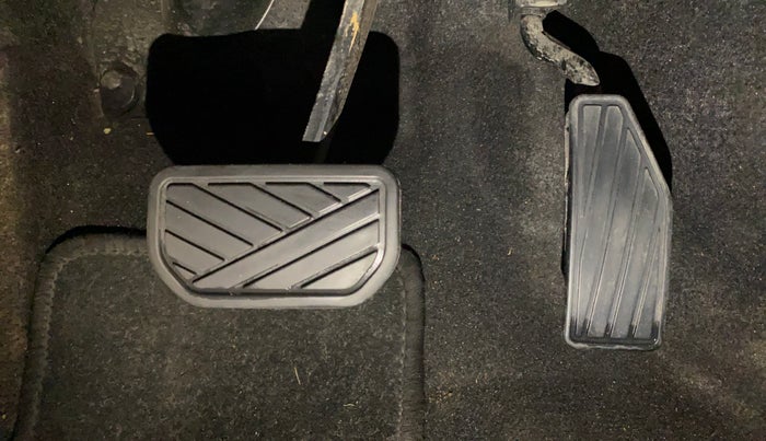 2022 Maruti IGNIS DELTA 1.2 AMT, Petrol, Automatic, 30,948 km, Pedals