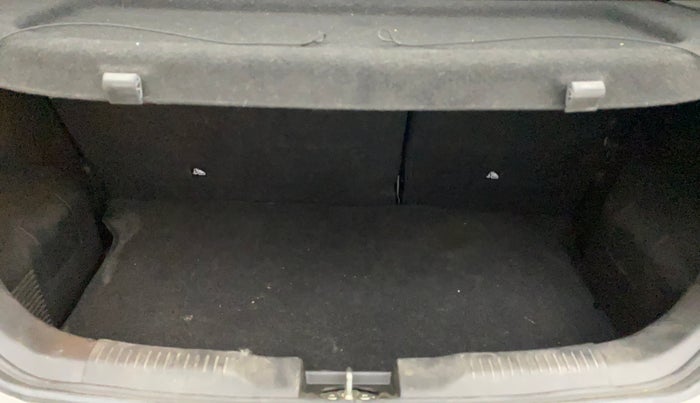 2022 Maruti IGNIS DELTA 1.2 AMT, Petrol, Automatic, 30,948 km, Boot Inside